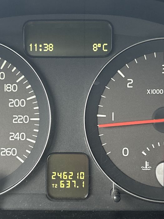 Volvo C30 D2(1.6 Diesel)