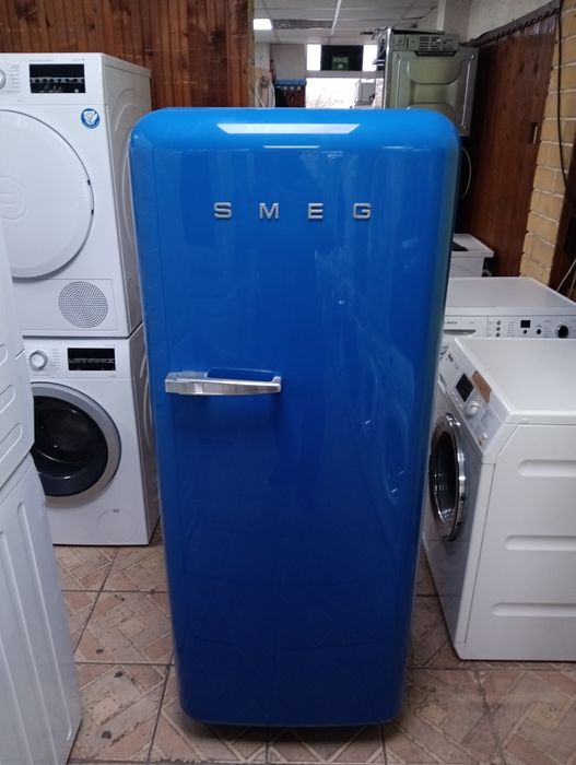 Син хладилник с вътрешна камера Smeg ретро дизайн 2 години гаранция!