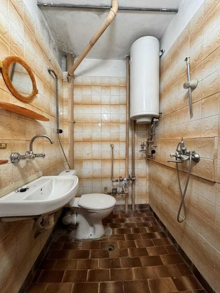 Продава се Едностаен апартамент в Русе, Родина 2 - 44 кв.м за 1112 €/кв.м - Снимка #4
