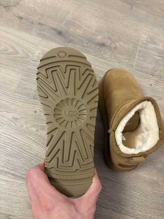 UGG Ultra Mini Chestnut