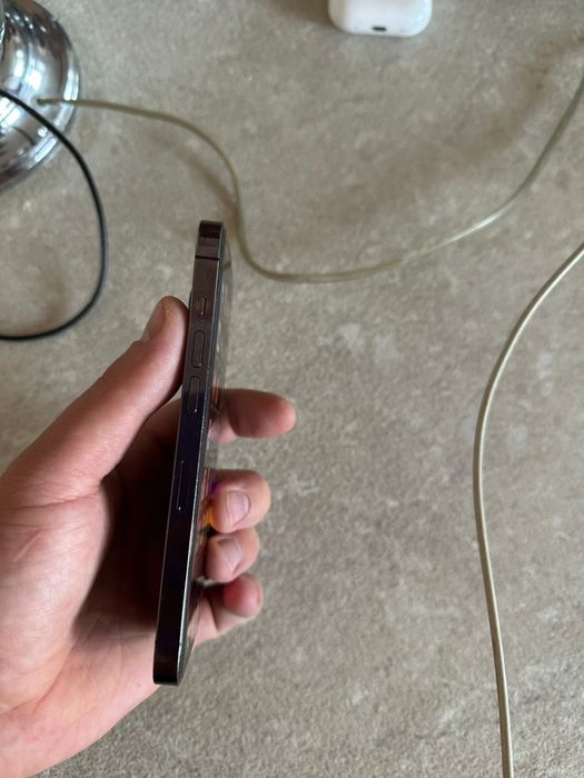 Iphone 14 Pro торга нет