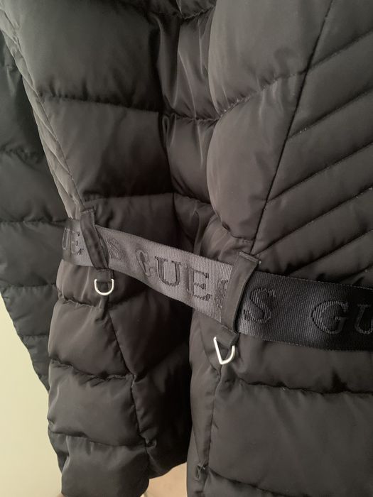 Пухено яке Guess