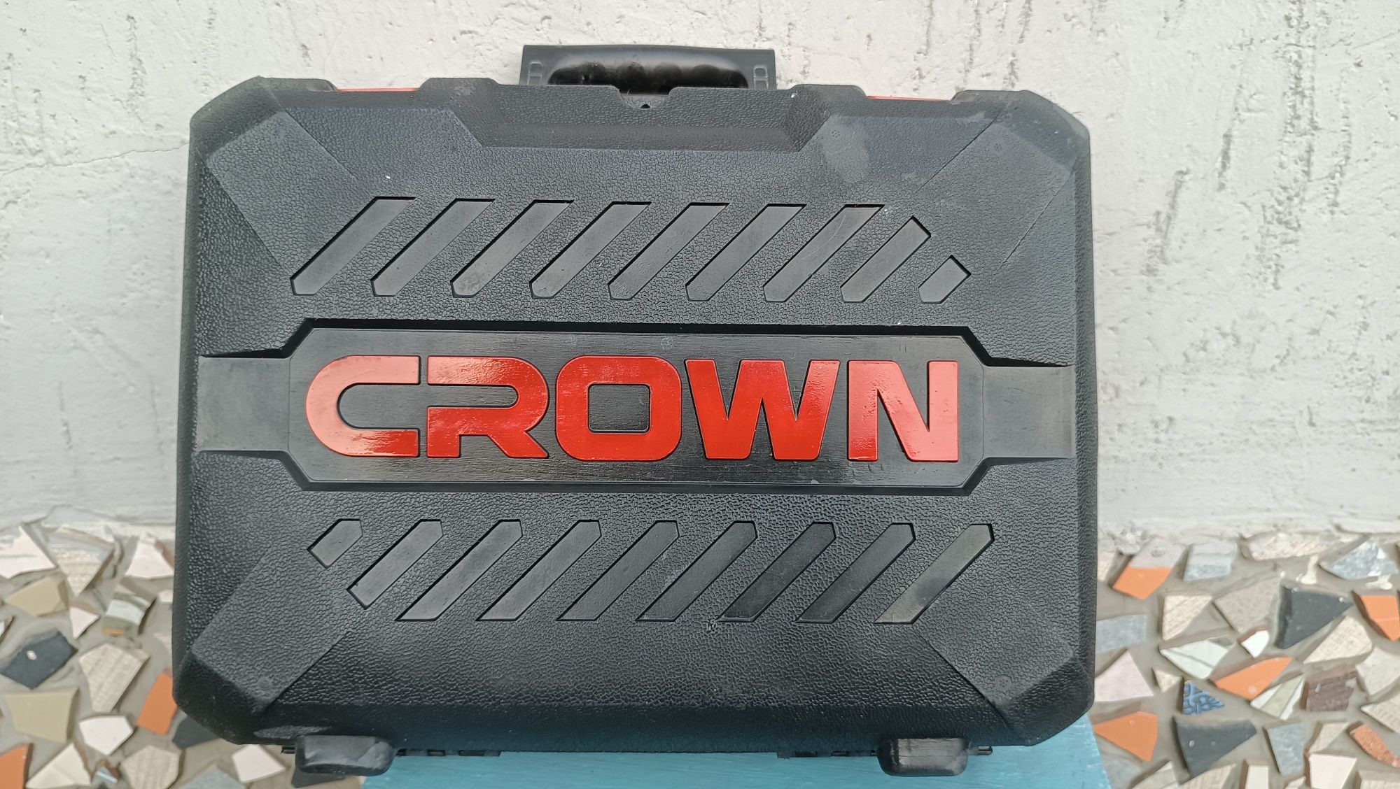 Перфоратор CROWN