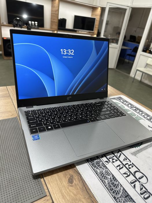 Acer E10 RAM-8GB SSD-256GB новый от Актив Маркет!