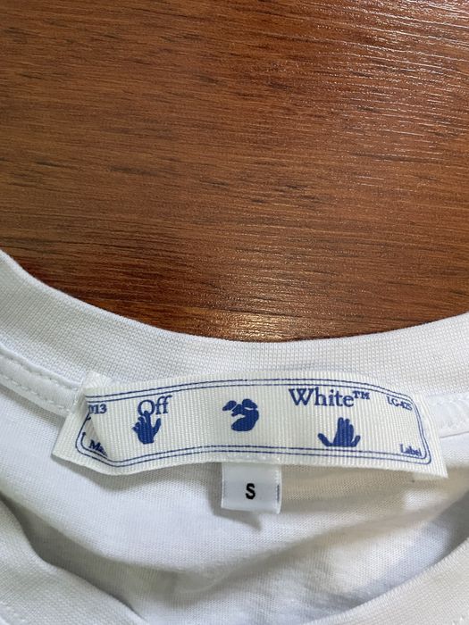 Off white tshirt