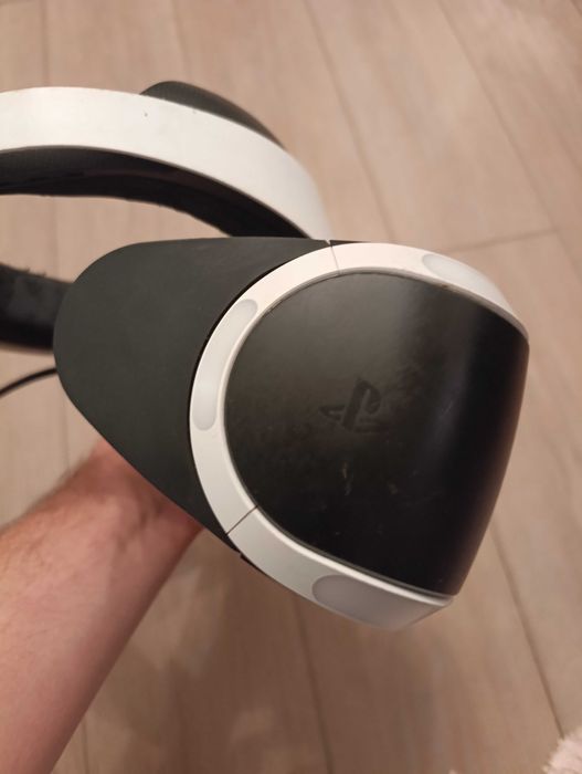 Ochelari PSVR pentru PS4.