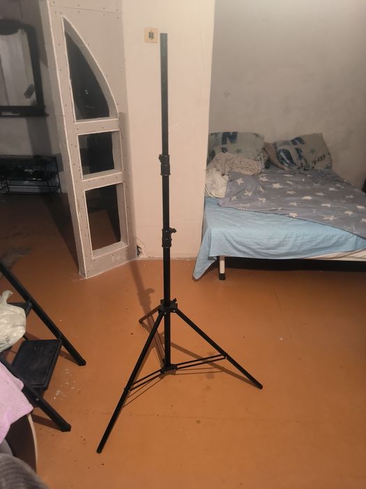 Штатив продам недорого