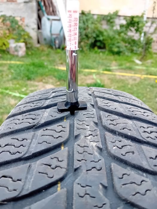 Зимни гуми 175/65R14