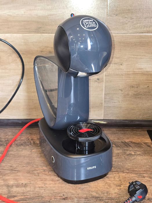 Dolce Gusto Infinissima кафемашина с капсули