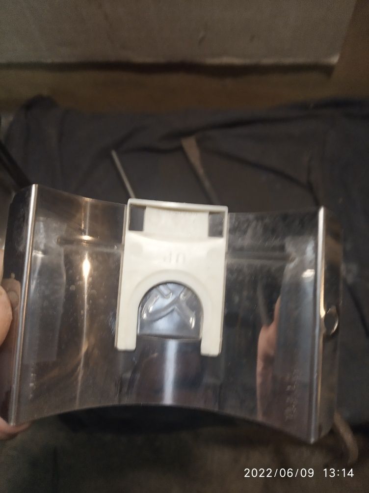 Продавам  монофазна инверторнa помпа GRUNDFOS- CRIE-10-03