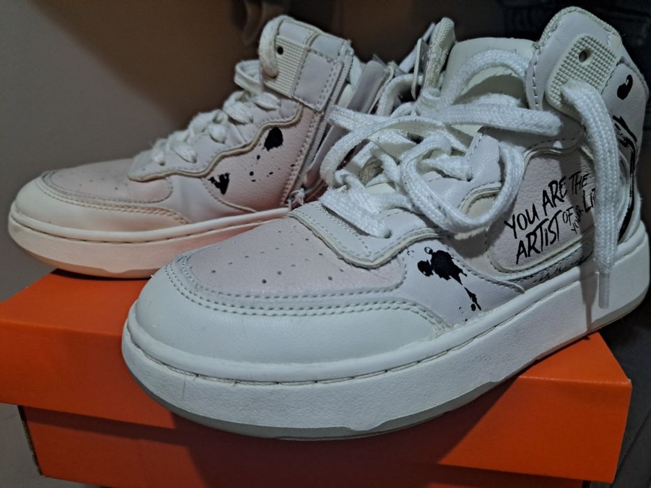 Adidasi Zara marime 33