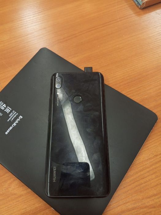 Huawei p smart z телефон без сколов и трещин состояние идеальное
