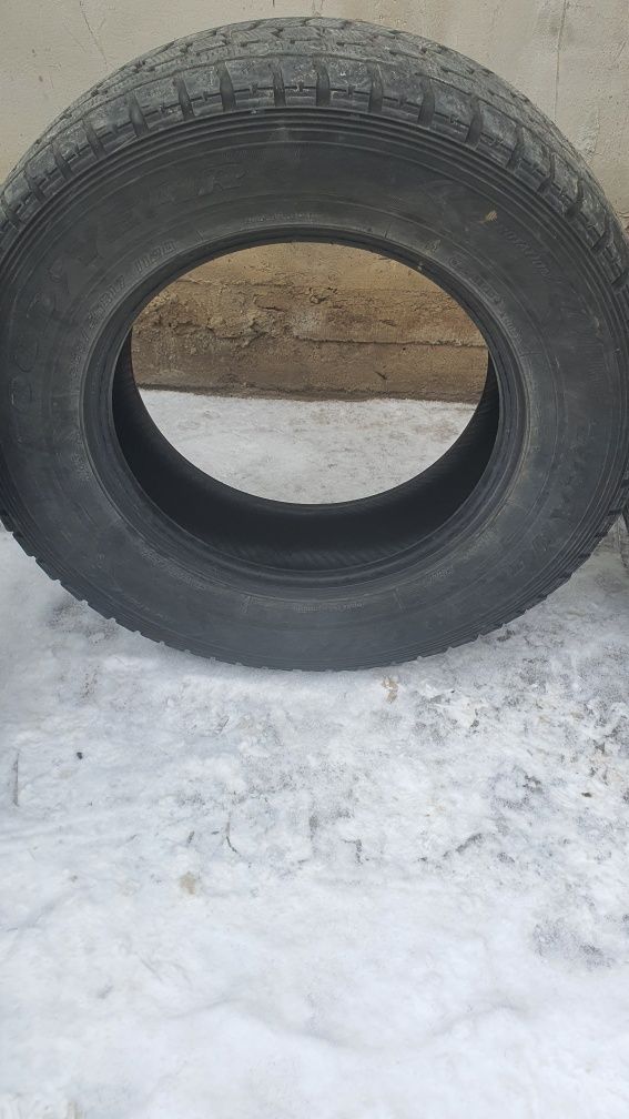 Шины R17/265/65 .