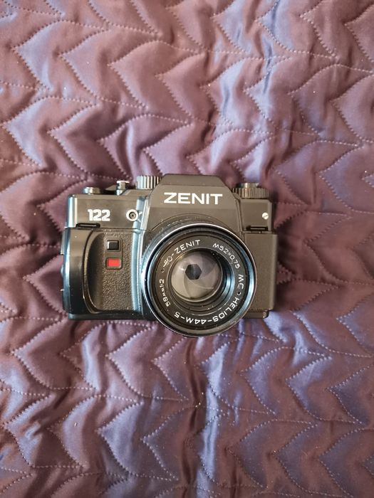 Aparat de fotografiat Zenit 122, blitz Norma Fil-22, obiectiv Jupiter