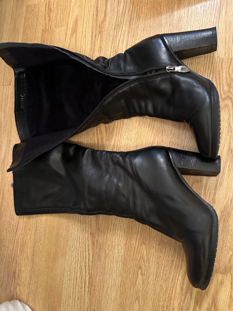 Продам сапоги кожанные 36р