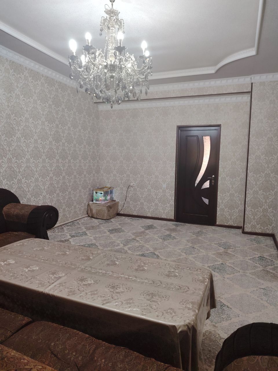 продаётся квартира за очень хорошую цену.