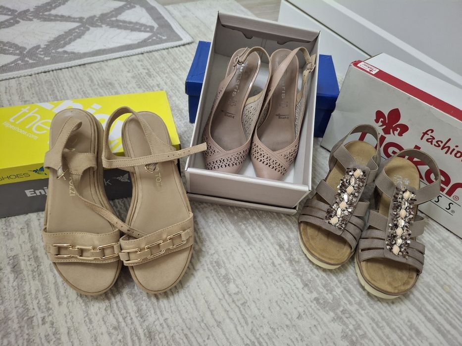 Пакет обуви новых reicker