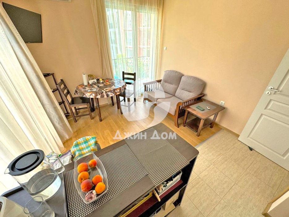 Продава се Тристаен апартамент в к.к. Слънчев бряг - 72 кв.м за 1389 €/кв.м - Снимка #1