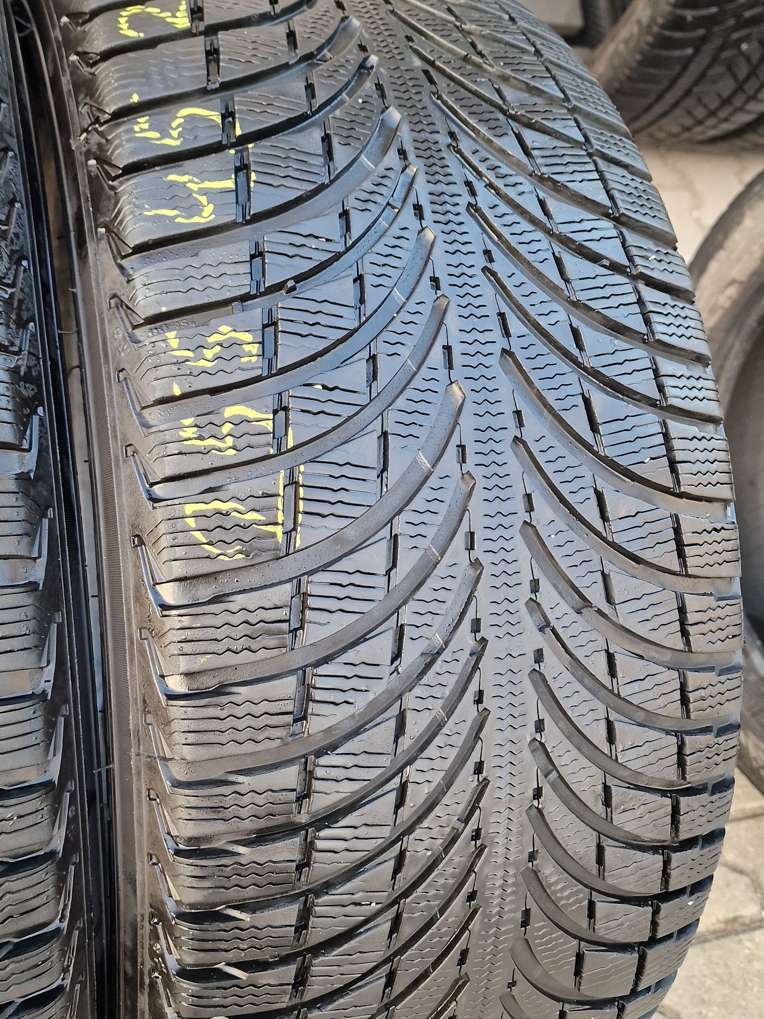 123 456 Michelin