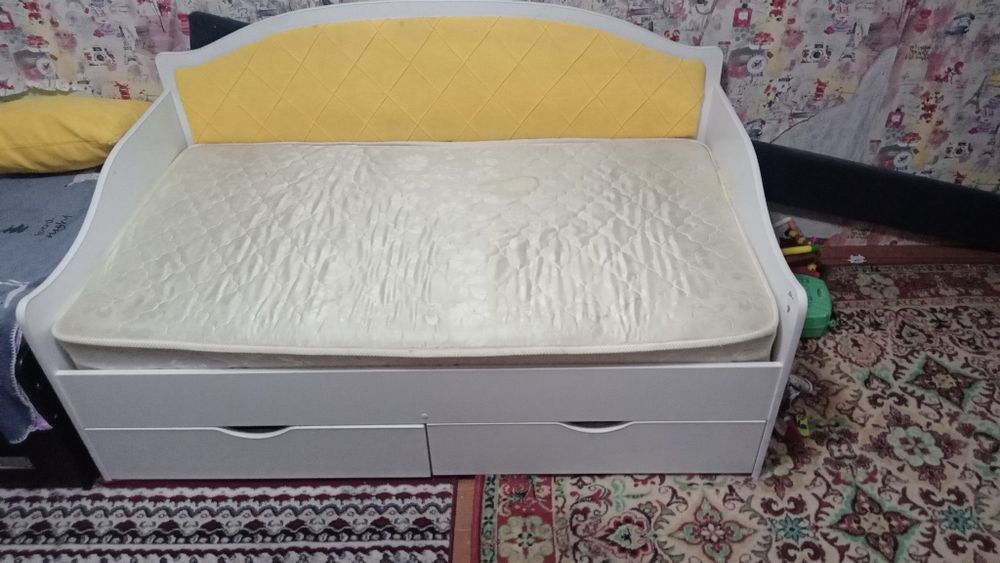 Продам кроватку бу