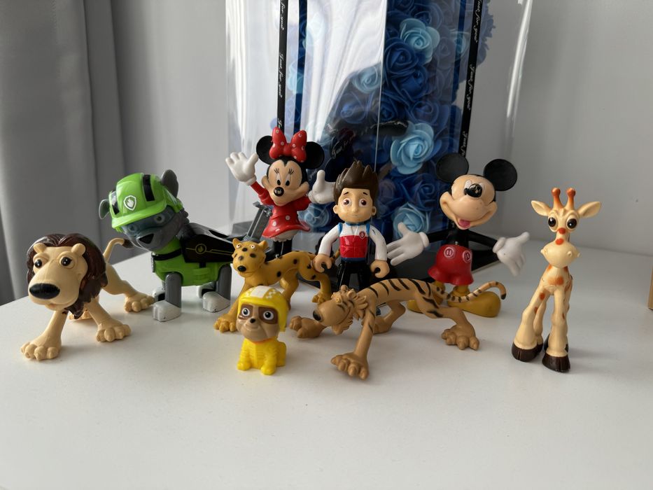 Set diverse figurine