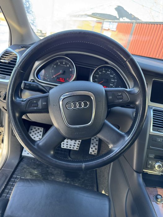 Руль ауди стоял на Q7 все кнопки работают