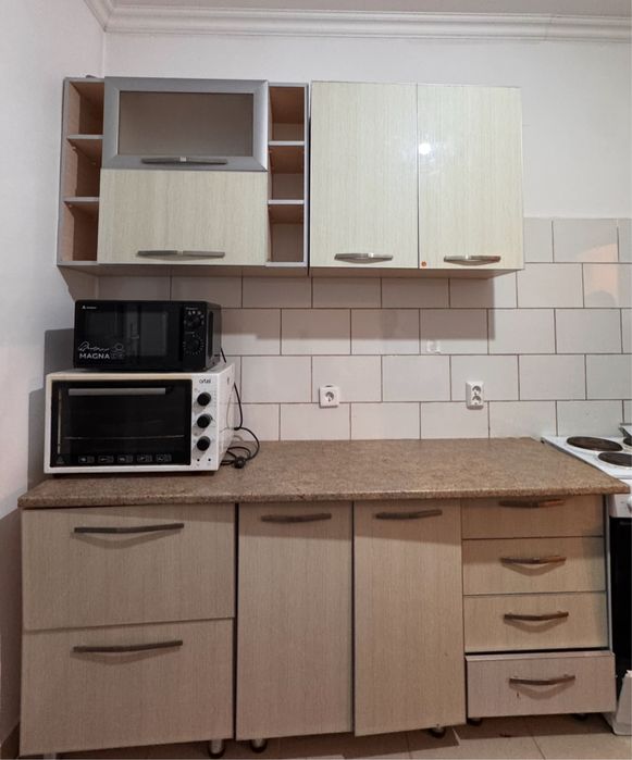 Кухный гарнитур  қолданылған