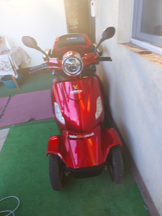 Scuter electric pentru persoane cu dizabilități