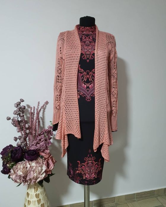 Cardigan/Blazer superb, lucrat hand made, masura universala;
