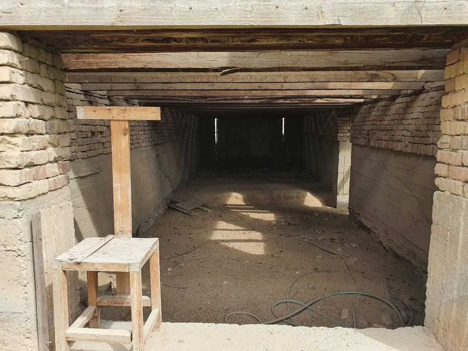 Uy sotiladi 8 sotix Keles Generalda