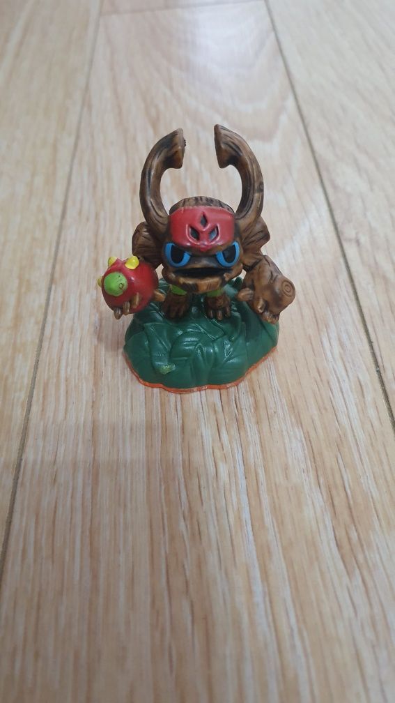 Skylanders Giants Sidekick Barkley