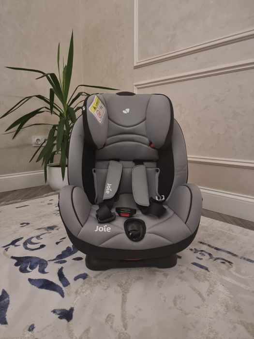 Автокресло JOIE детское
