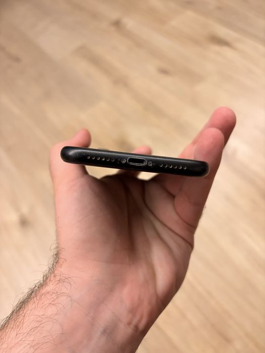 Iphone XR deblocat 64gb