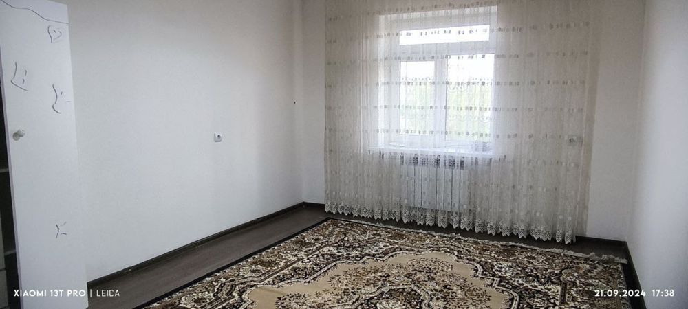 Сергели 9 худуд 2 хона 2 этаж шароити бн оилага берилади