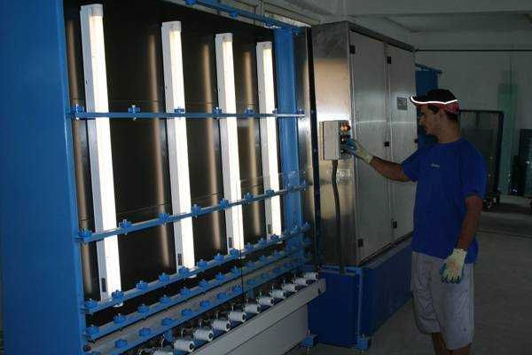 Hala industriala, birouri, teren