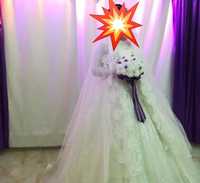 Продам платье свадебные