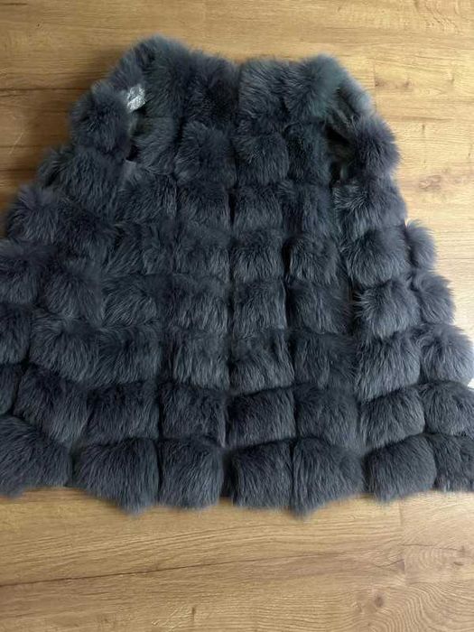Vand Vesta din Blana de Vulpe