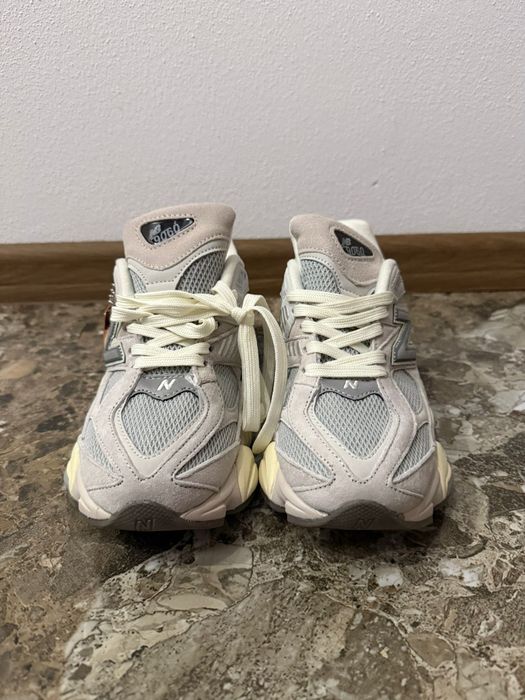 Adidasi New balance femei