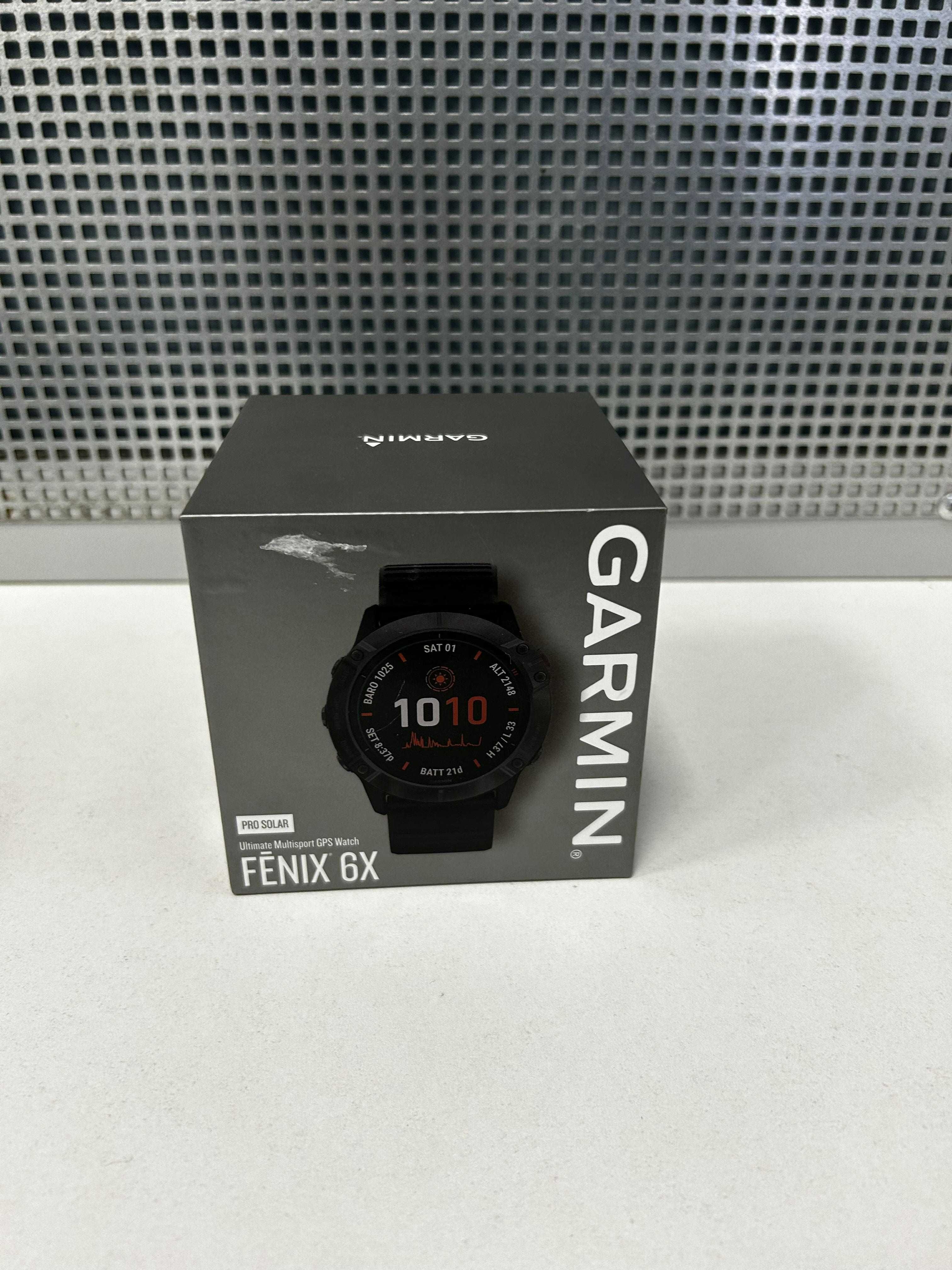 Garmin Fenix 6X Pro Solar, Titanium Carbon Gray DLC with Black Band