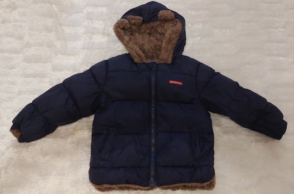 Продам куртку детскую р.90