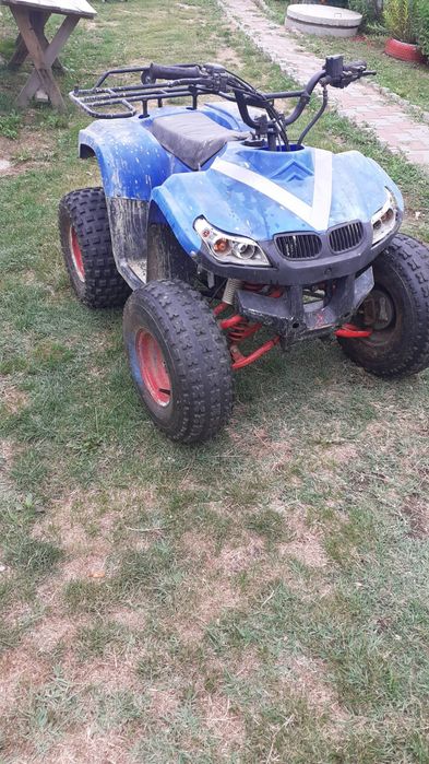 Vând atv 125cc ...