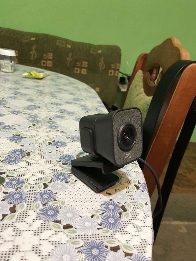 Камера Logitech StreamCam