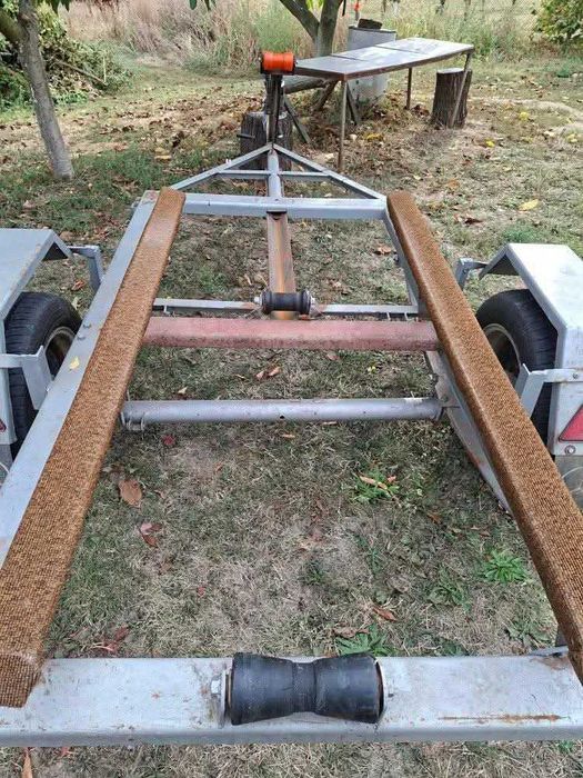 Продавам нерегистриран колесар в добро състояние