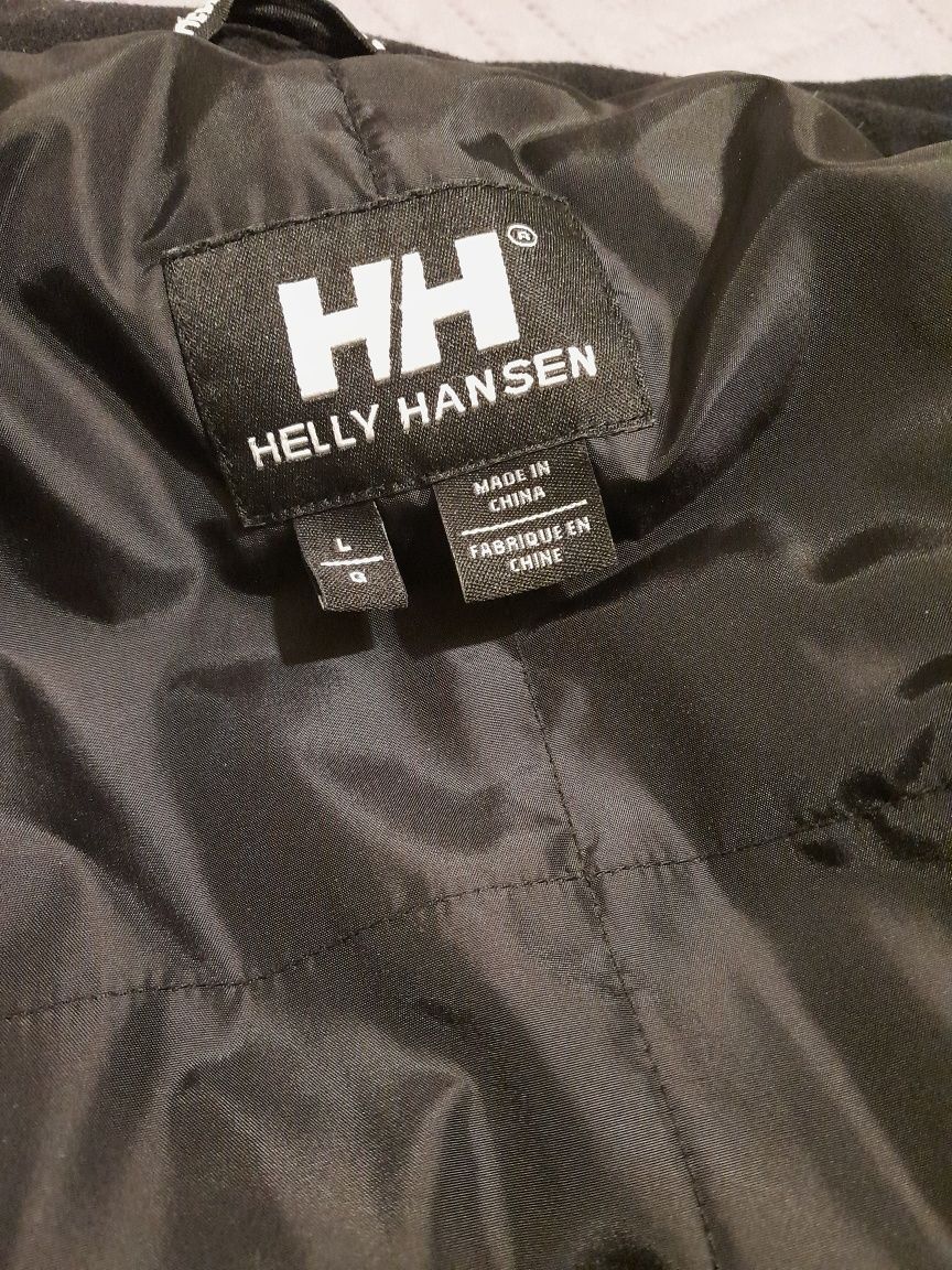 Яке Hally Hansen