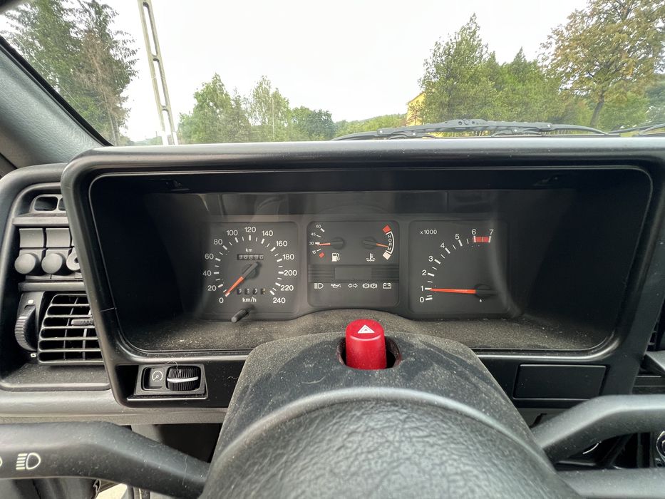 Ford SIERRA 2.0 LX