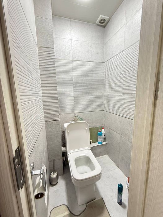 ПРОДАЁТСЯ КВАРТИРА Чиланзарский район Ориентир: 20 кв