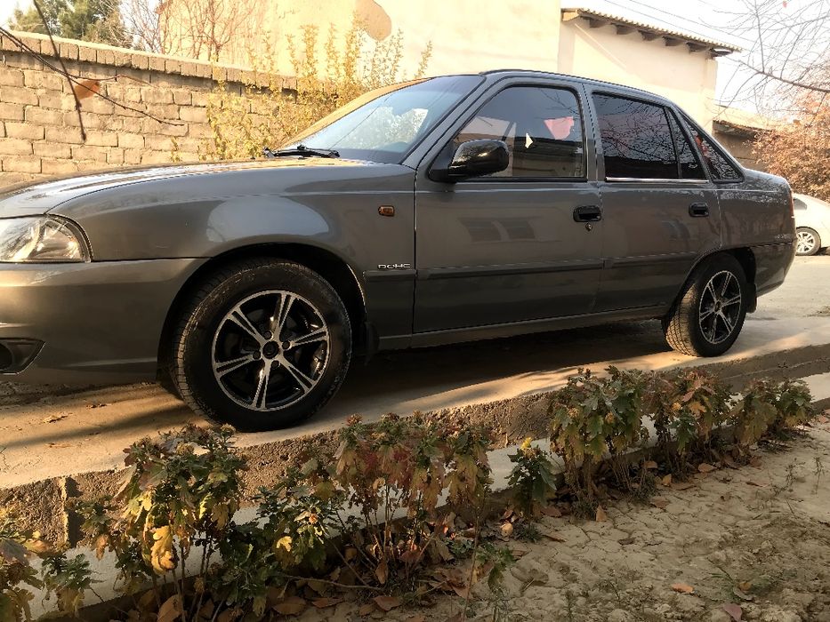 Nexia 2 2013 sotiladi