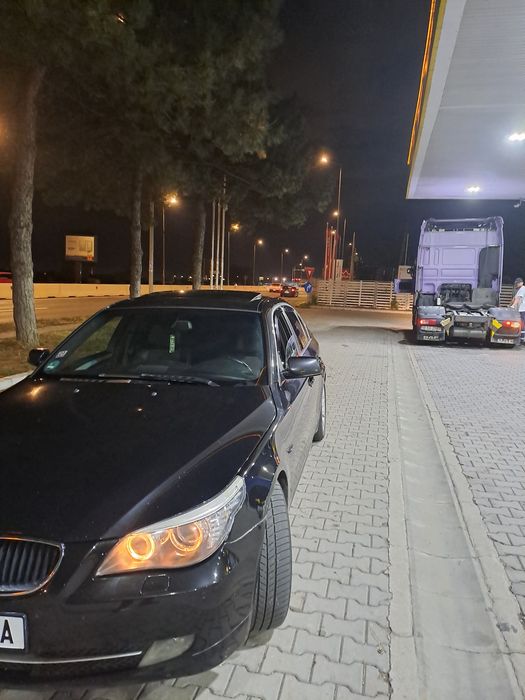 Vând bmw e60 520i