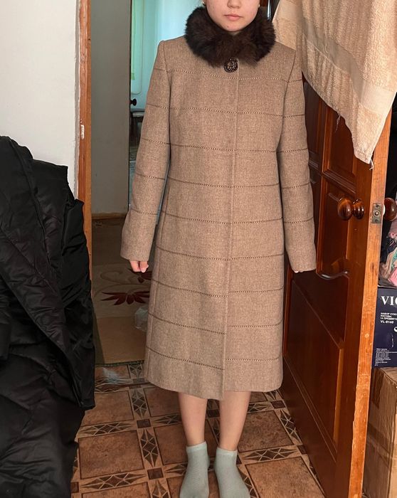 Продам НОВОЕ пальто