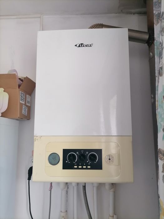 Продам двух контурный газовый котёл